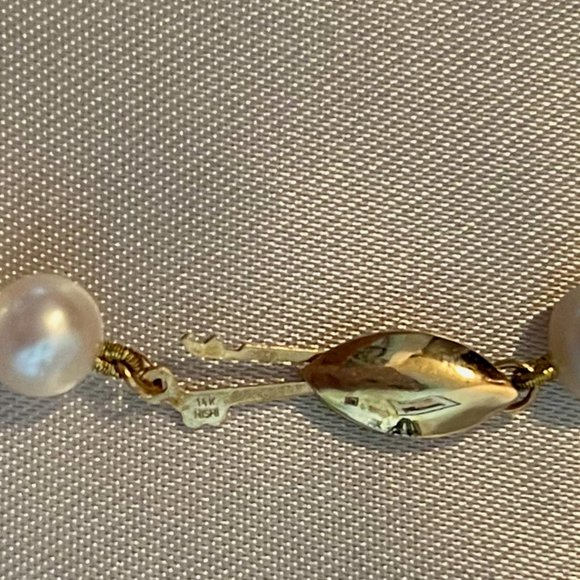 Pearl Strand Necklace with 14K Gold Clasp - 18" - Picture 5 of 5